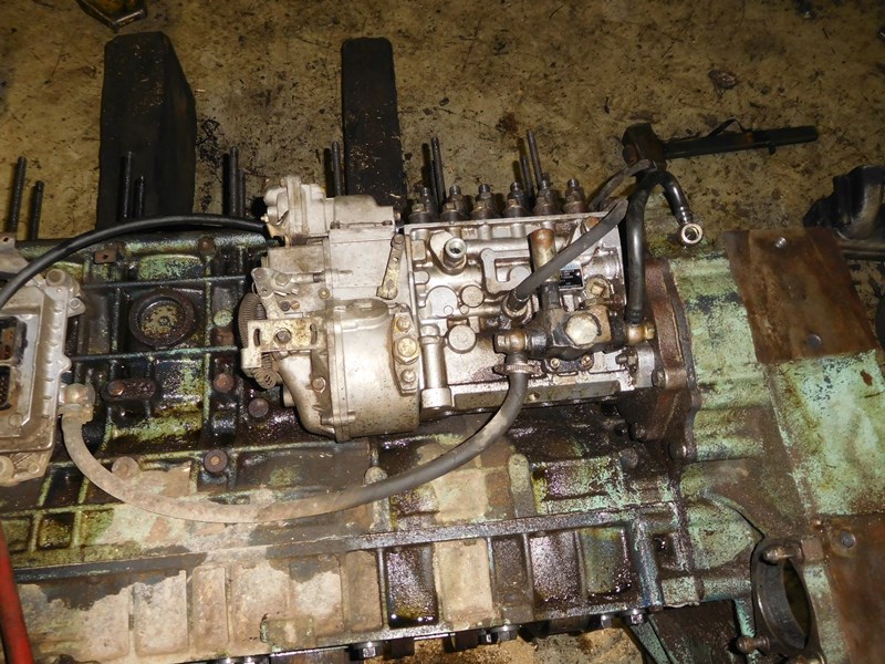 Двигатель WP12 после пределывания  в Евро 2 вид сверху